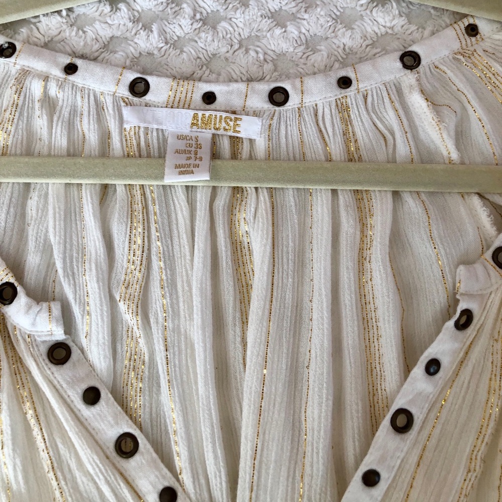 Amuse white with gold blouse